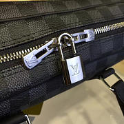 Louis Vuitton VOYAGE 3181 - 6