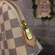 Louis Vuitton pouch 3243 - 5