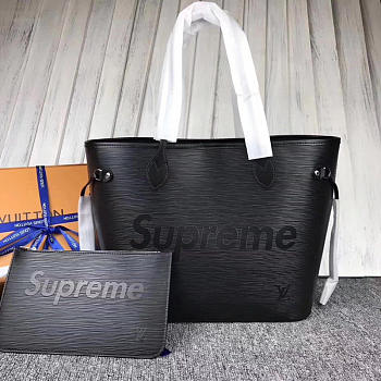 Louis Vuitton Supreme Shoulder bag M40882 3022