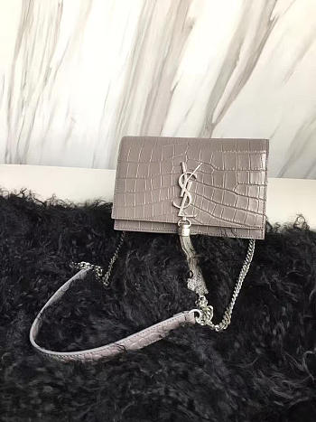 YSL MONOGRAM KATE 4992