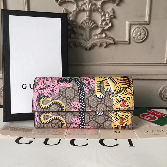 Gucci Wallet 2572 - 1