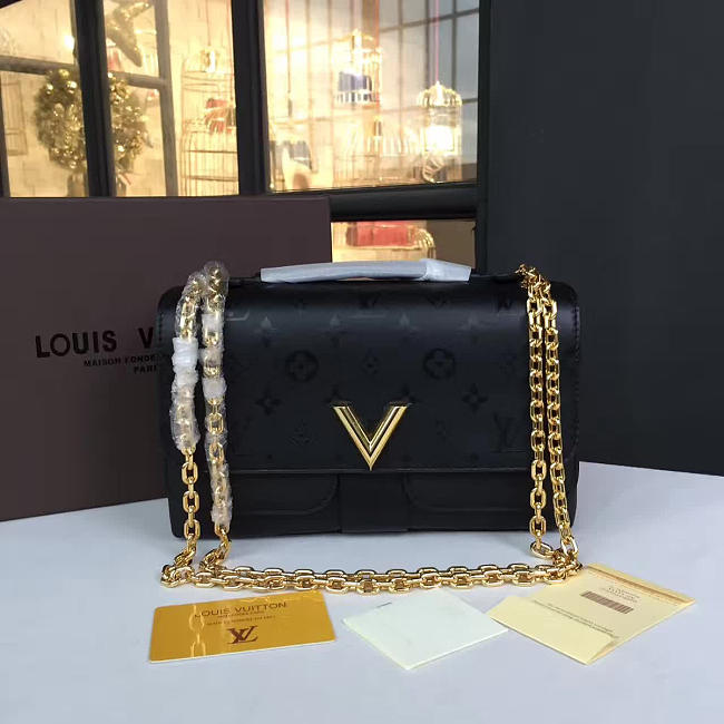 Louis Vuitton VERY CHAIN 3041 - 1