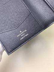 Louis Vuitton REGULAR Wallet - 6