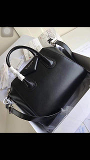 Givenchy Medium Antigona handbag 2094 - 1