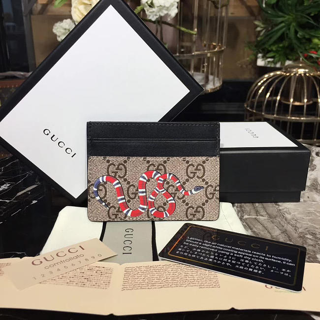 Gucci Card holder 010 - 1