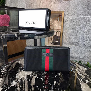 Gucci Wallet 2508