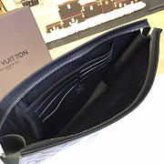 Louis Vuitton POCHETTE VOYAGE 3245 - 2