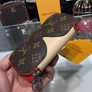 Louis Vuitton Glasses case - 3