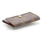 LOUIS VUITTON Monogram 6 Key Holder - 6