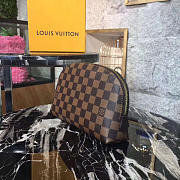 Louis Vuitton pouch - 5