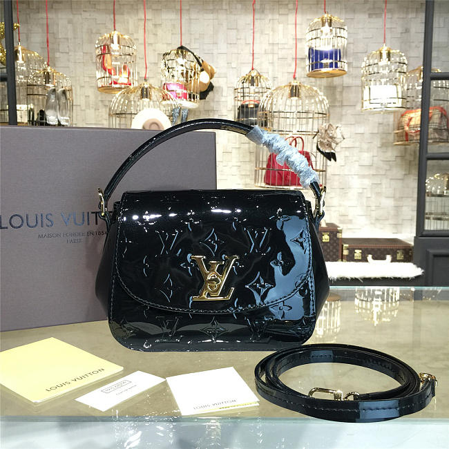 LOUIS VUITTON PASADENA 3717 - 1