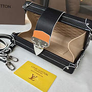 Louis Vuitton PETITE MALLE - 6