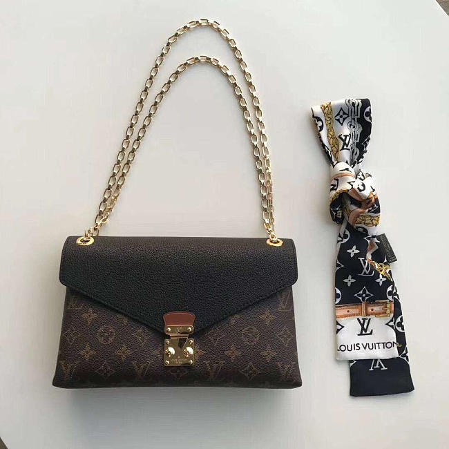 Louis Vuitton PALLAS CHAIN 3279 - 1