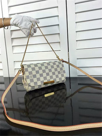 Louis Vuitton Favorite PM 3634