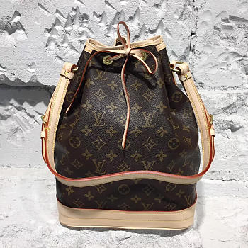 Louis Vuitton Bucket bag 3764