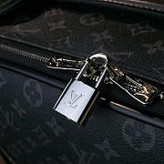 Louis Vuitton Travel box - 5