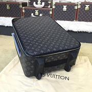 Louis Vuitton Travel box - 4