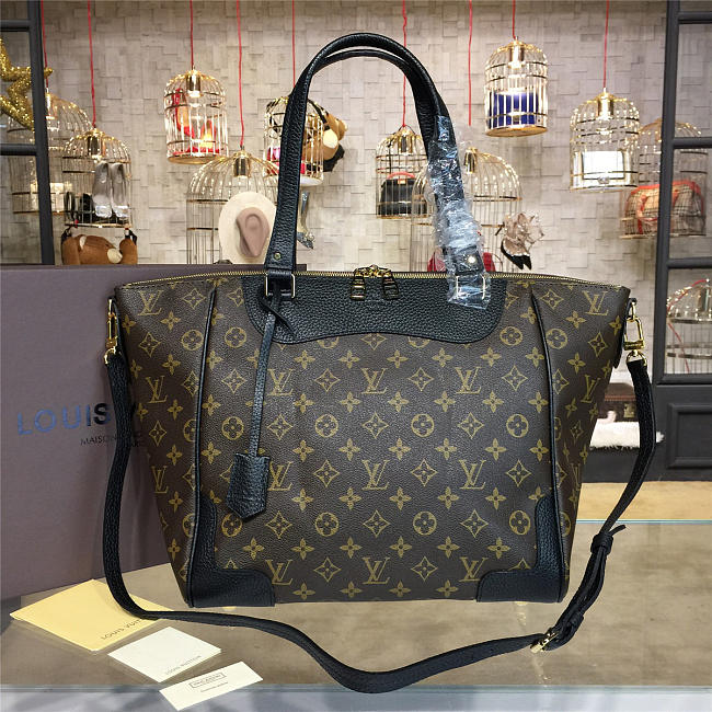 LOUIS VUITTON ESTRELA 3399 - 1