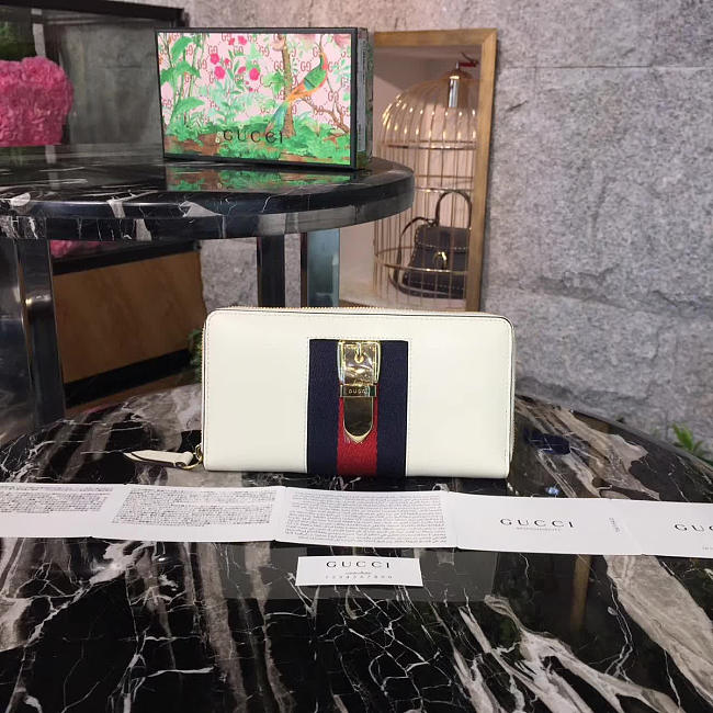 Gucci Wallet 2509 - 1