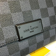 LOUIS VUITTON DISTRICT PM - 6