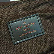 LOUIS VUITTON DISTRICT MM - 3