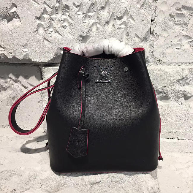 Louis Vuitton Bucket bag - 1