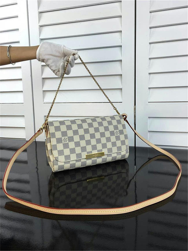 Louis Vuitton Favorite MM 3638 - 1