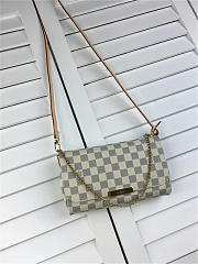 Louis Vuitton Favorite MM 3638 - 3