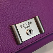 PRADA METAL CLOSURE 3914 - 5