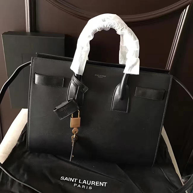 YSL sac de jour 4873 - 1