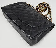 CHANEL Large Classic Handbag Grained Calfskin & Gold Metal  Black - 4