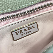 PRADA METAL CLOSURE 3925 - 6