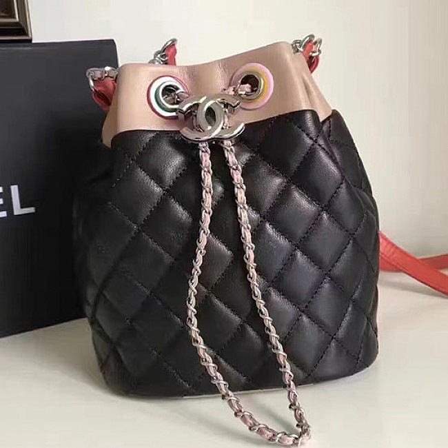 Top Chanel Small Drawstring Bag in Black Lambskin and Resin A93730 VS06460 - 1