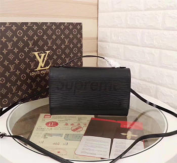 Louis Vuitton Supreme Handbag Shoulder Bag M54539 3004