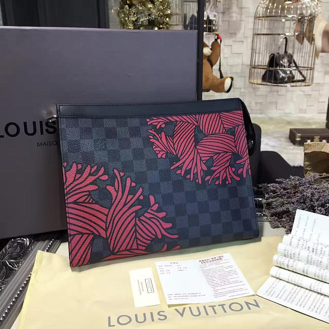 Louis Vuitton VOYAGE MM - 1