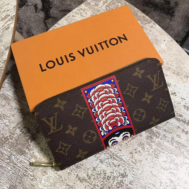 Louis Vuitton Zippy Wallet - 1