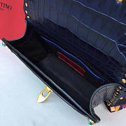 Valentino GUITAR ROCKSTUD ROLLING CROSS BODY BAG 4593 - 3
