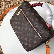 LV POCHETTE  METIS  Monogram M43984 - 3