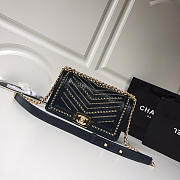 Chanel boy bag Navy Blue A67086 - 5