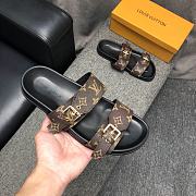 LV Sandals 002 - 6