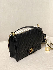 Chanel Woc Pearl rhombic Classic Flap Bag  - 5