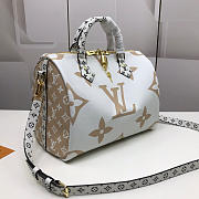 Louis Vuitton SPEEDY BANDOULIÈRE 30 M44572 Creme  - 3