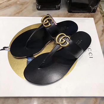 Gucci slippers
