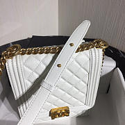 Boy Chanel Handbag 19.5cm White With Gold Hardware - 3