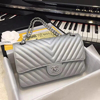 Chanel Chevron Quilted silver calfskin leather 