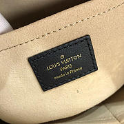 Louis Vuitton ON MY SIDE M53824 - 5