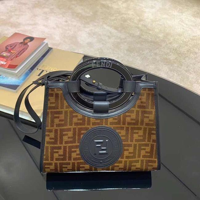 FENDI RUNAWAY SHOPPER  IN BROWN - 1