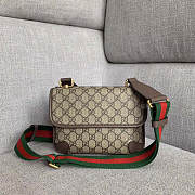 Gucci GG Supreme small messenger bag - 4