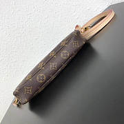  Louis Vuitton POCHETTE ACCESSOIRES Monogram Canvas - 3