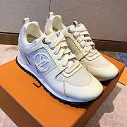 Louis Vuitton Sneakers White - 6